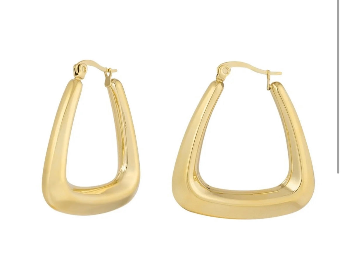Golden Edge - Driehoekige gouden oorbellen