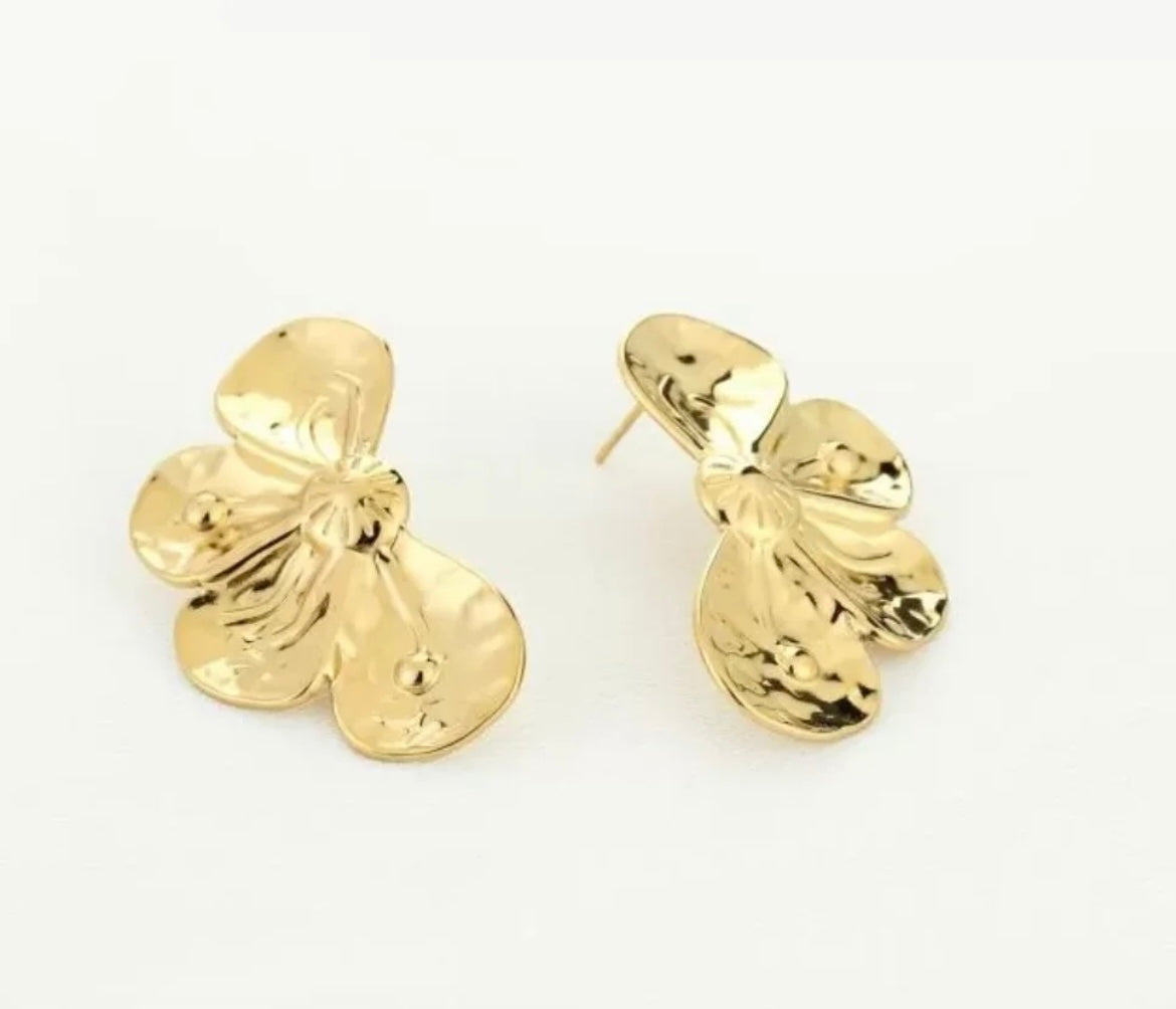 Golden Blossom - Gouden halve bloem oorbellen