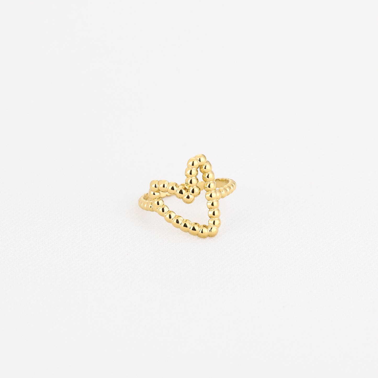 Ring met hart bovenop