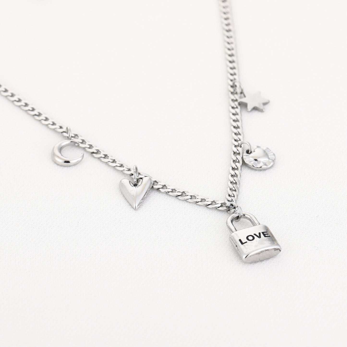 Ketting met bedels