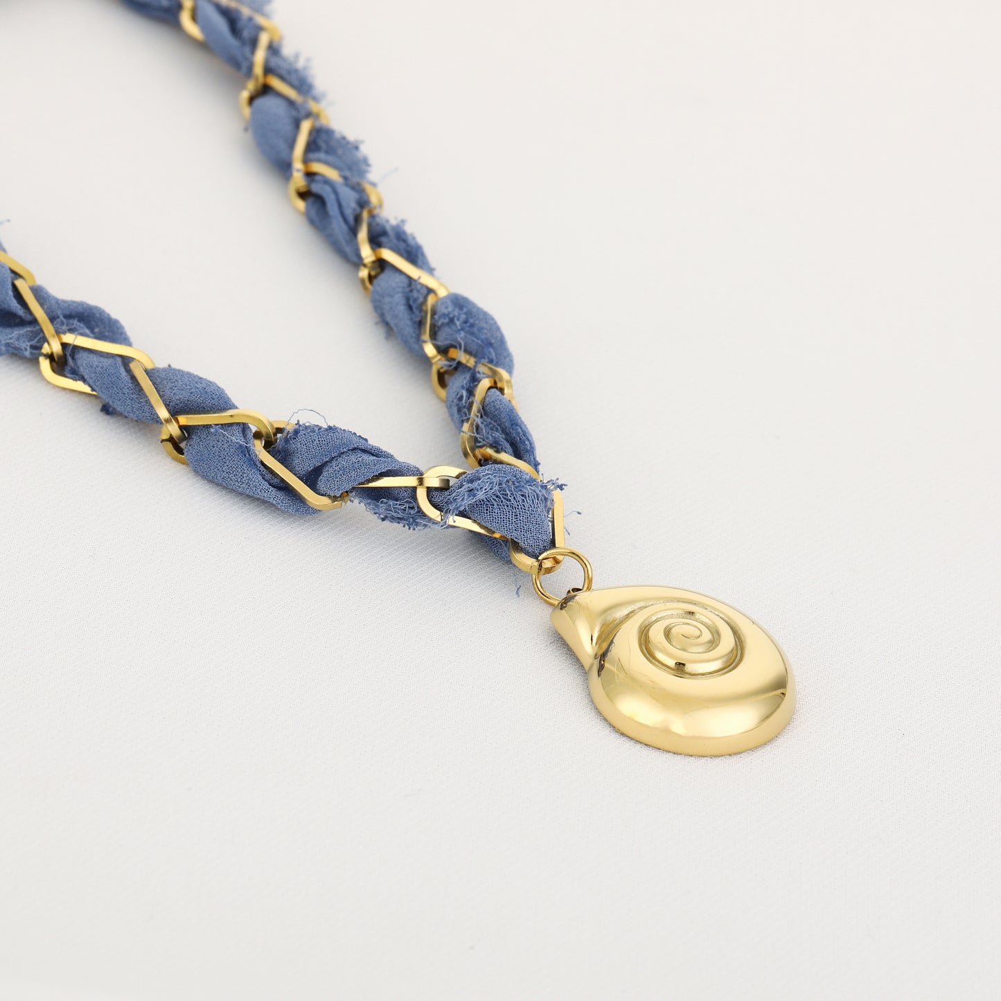Ketting met schelp