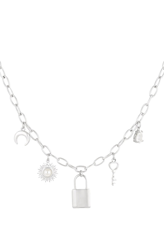 Ketting met slotjes bedels