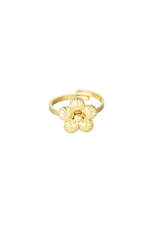 Ring met kleine bloem bovenop