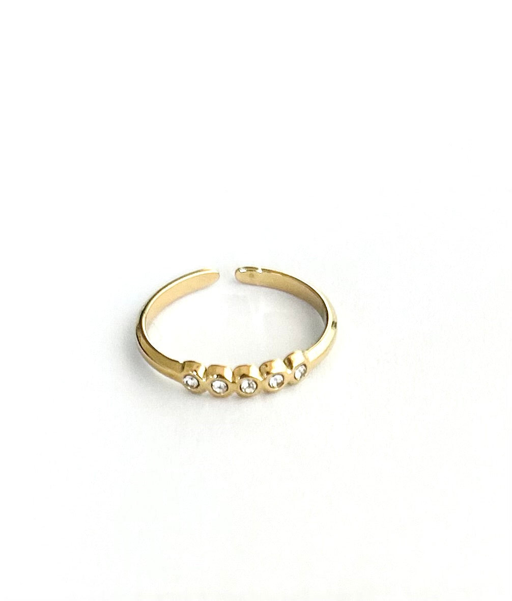 Ring met steentjes