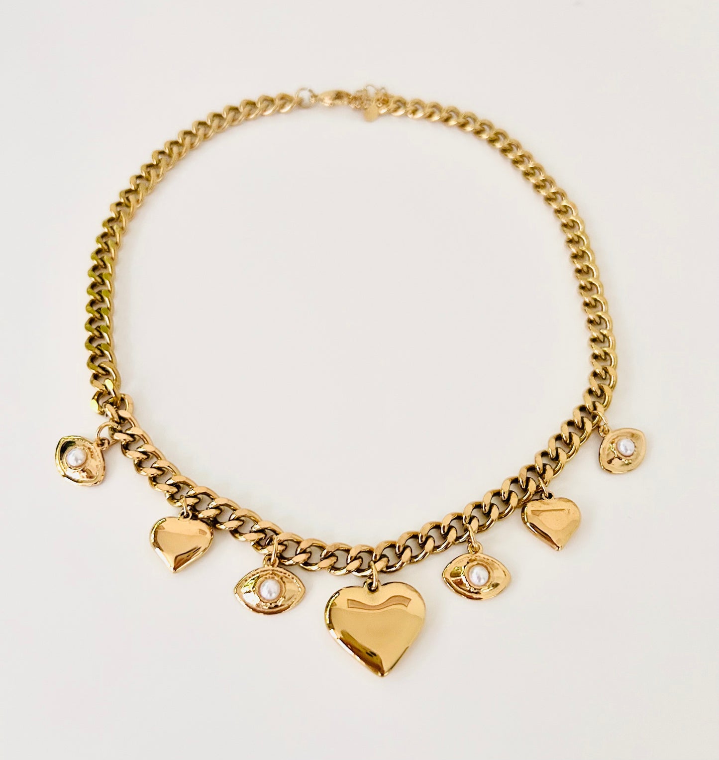 Ketting met meerdere bedels