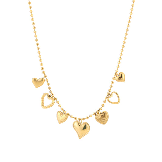 Ketting met hartjes bedels