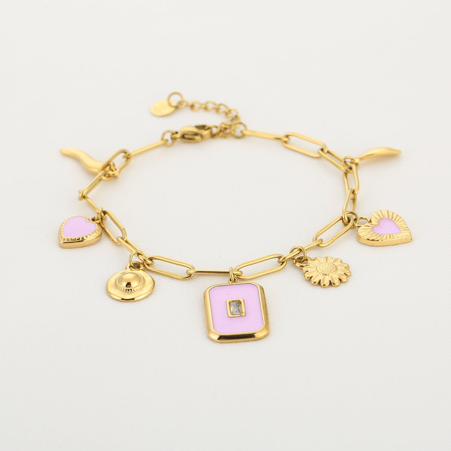 Armband met roze bedels