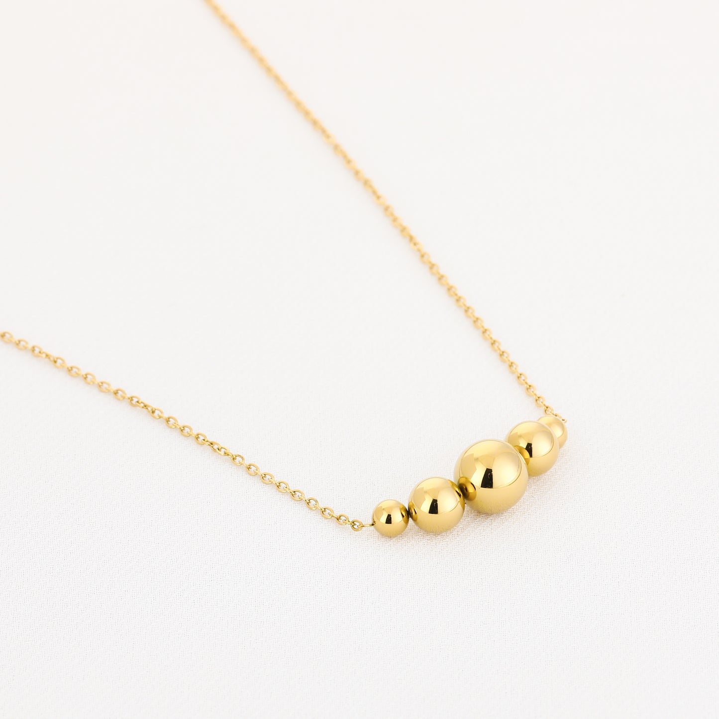 Ketting met bolletjes