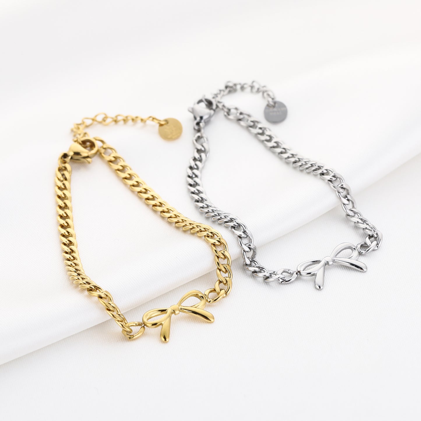 Schakelarmband met strik