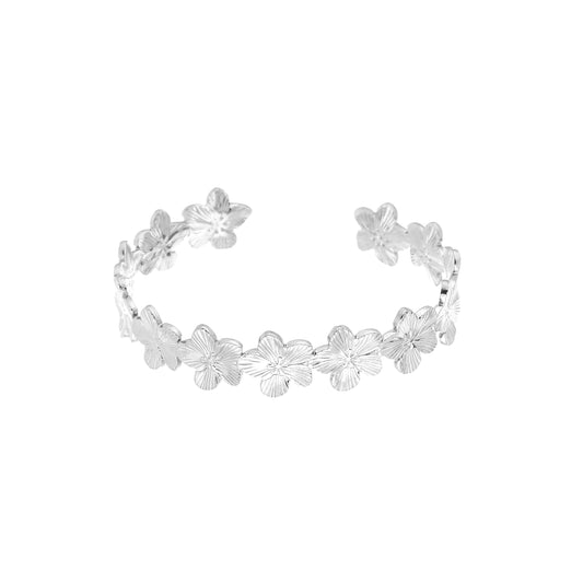 Armband met bloemetjes
